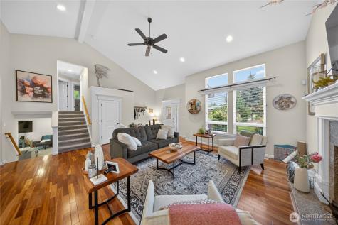 1402 N 14th Street Mount Vernon WA 98273
