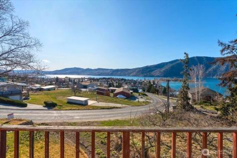 475 Totem Pole Road Manson WA 98831