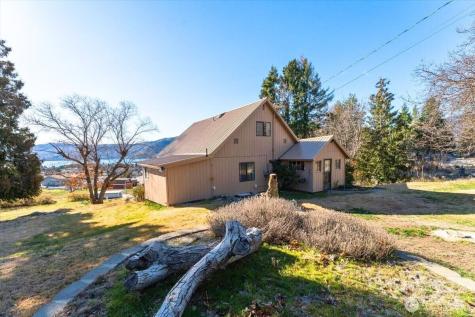 475 Totem Pole Road Manson WA 98831