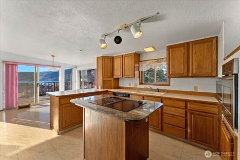 475 Totem Pole Road Manson WA 98831
