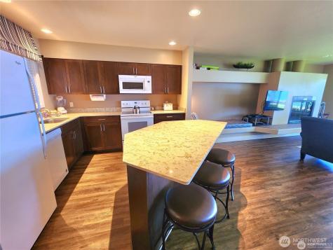 1 Beach 540-o Manson WA 98831