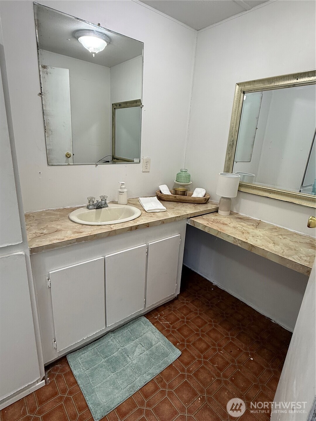24919 Hoehn Road Sedro Woolley WA 98294