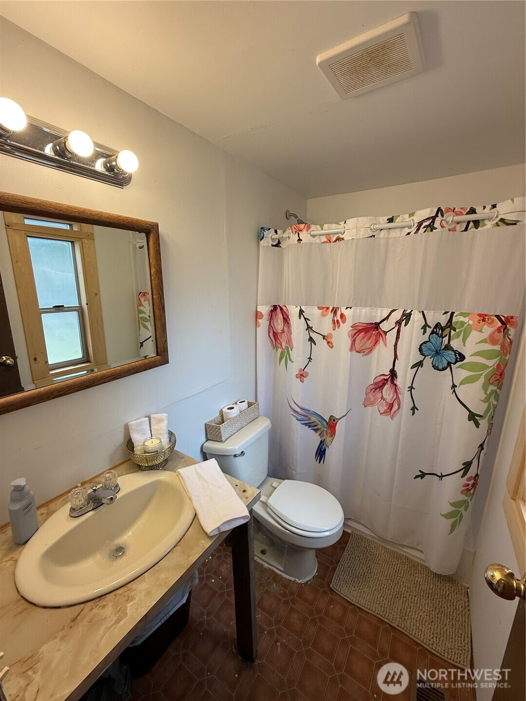 24919 Hoehn Road Sedro Woolley WA 98294