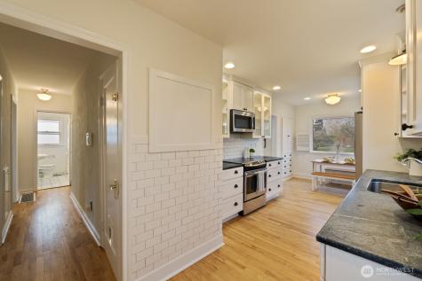 3924 N 12th Street Tacoma WA 98406