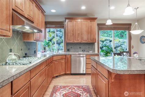 20229 134th Avenue NE Woodinville WA 98072
