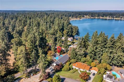 33 Forest Glen Lane SW Lakewood WA 98498