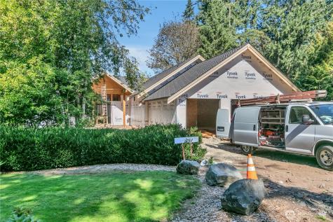 33 Forest Glen Lane SW Lakewood WA 98498