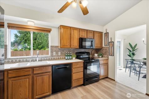 14125 126th Place NE Kirkland WA 98034