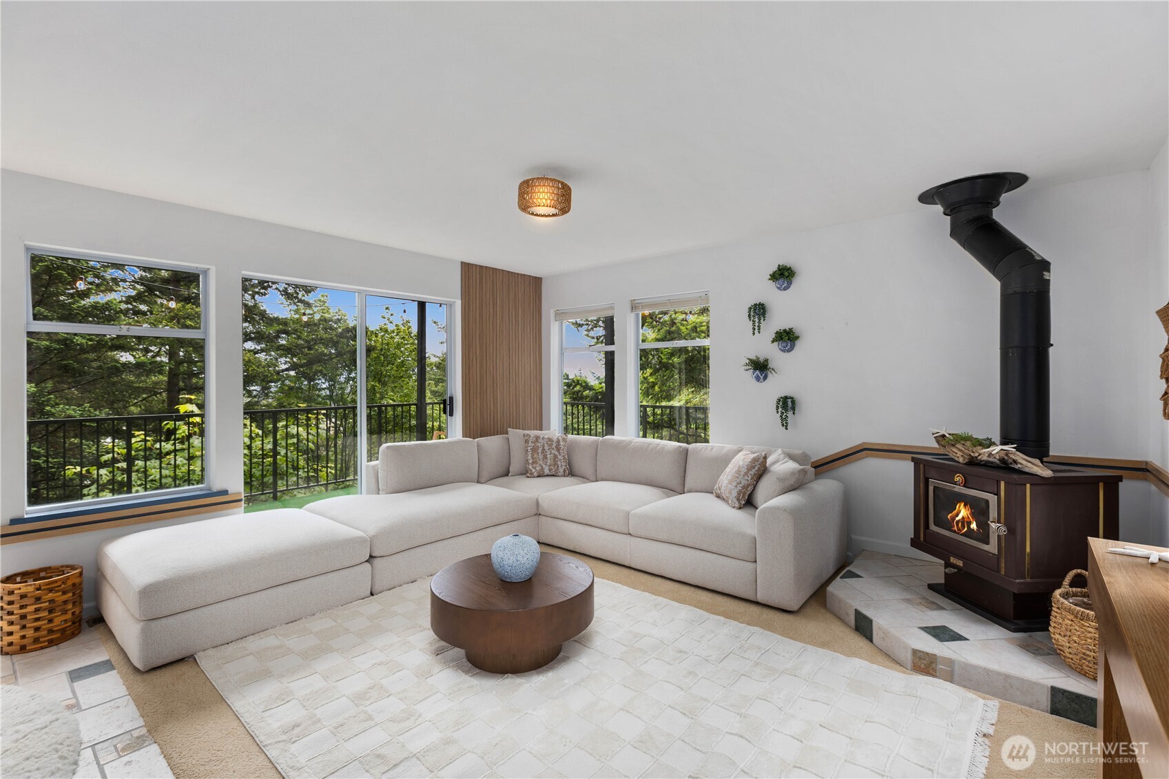 2944 Dogwood Terrace Lummi Island WA 98262
