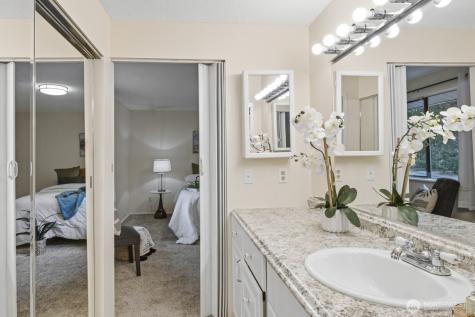 2191 Lakemoor Drive SW Olympia WA 98512