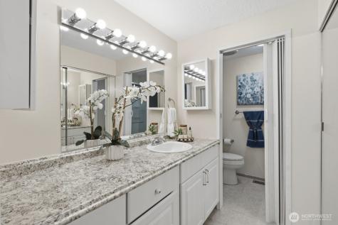 2191 Lakemoor Drive SW Olympia WA 98512