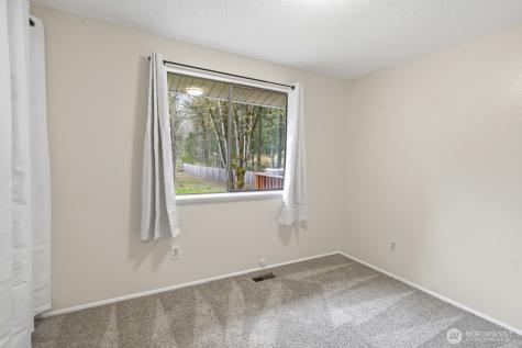 2191 Lakemoor Drive SW Olympia WA 98512