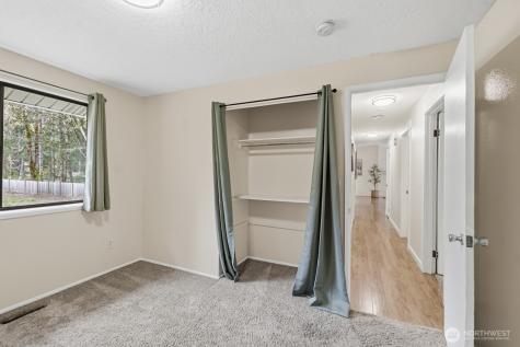 2191 Lakemoor Drive SW Olympia WA 98512