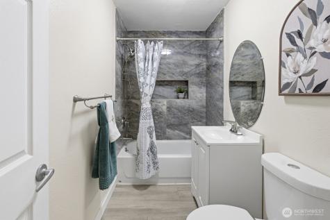 2191 Lakemoor Drive SW Olympia WA 98512