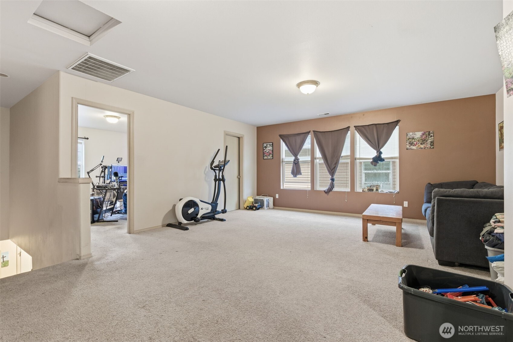 18708 94th Avenue Court E Puyallup WA 98375