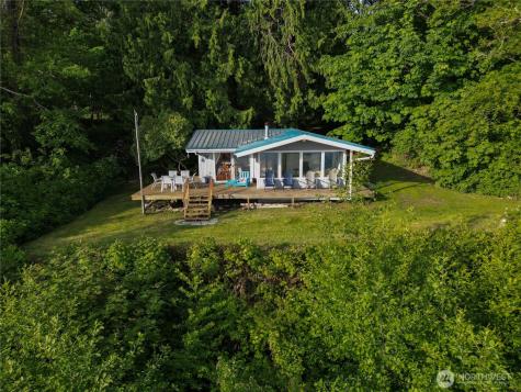 36 K Beach Way Hat Island WA 98206
