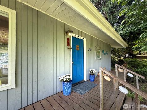 36 K Beach Way Hat Island WA 98206