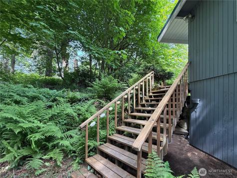 36 K Beach Way Hat Island WA 98206