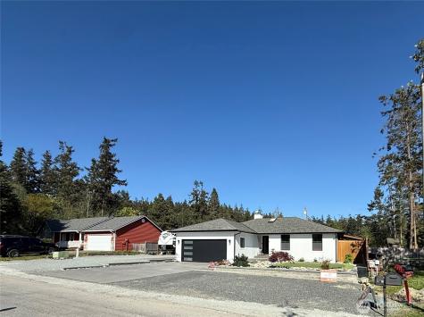 749 Commodore Lane Camano Island WA 98282