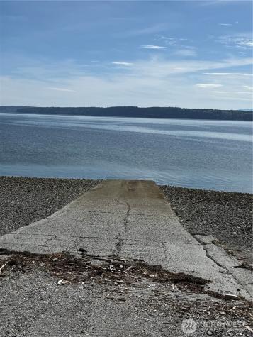 749 Commodore Lane Camano Island WA 98282