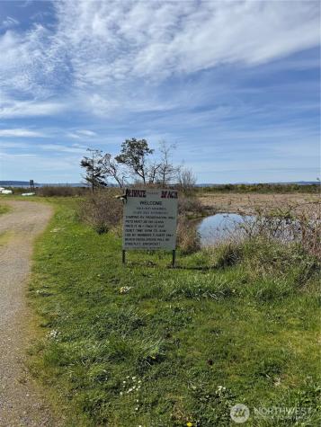 749 Commodore Lane Camano Island WA 98282