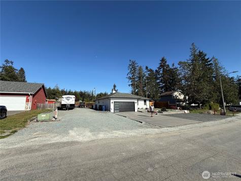 749 Commodore Lane Camano Island WA 98282