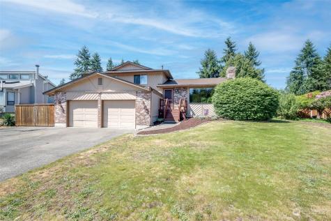 1605 148th Street E Tacoma WA 98445