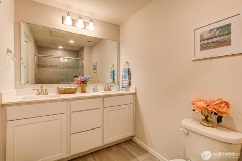 27 Jonagold Lane Manson WA 98831