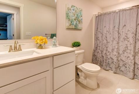 27 Jonagold Lane Manson WA 98831