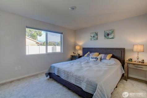 27 Jonagold Lane Manson WA 98831