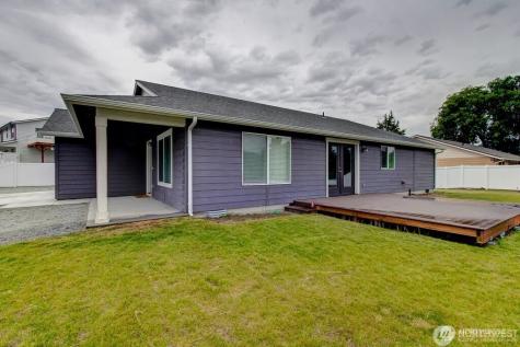 27 Jonagold Lane Manson WA 98831