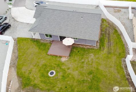 27 Jonagold Lane Manson WA 98831