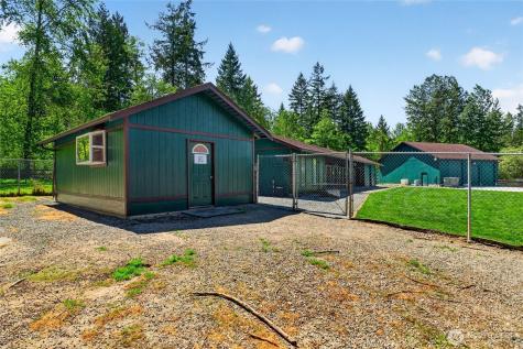 32113 98th Avenue E Eatonville WA 98328