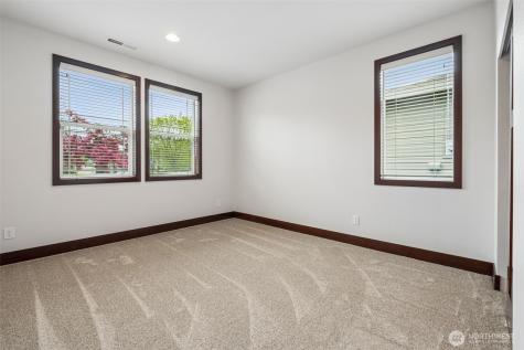 5031 Orcas Street NE Lacey WA 98516