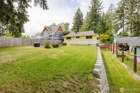 3234 Rocky Point Road NW Bremerton WA 98312