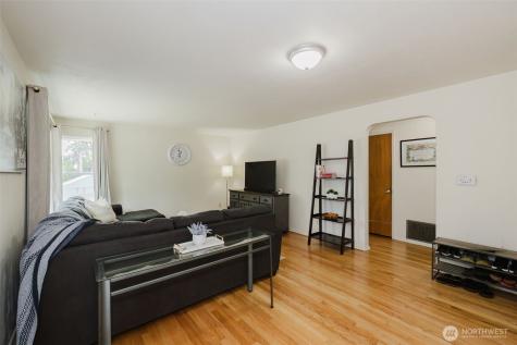 3234 Rocky Point Road NW Bremerton WA 98312