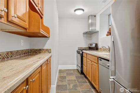 217 7th Avenue W Kirkland WA 98033