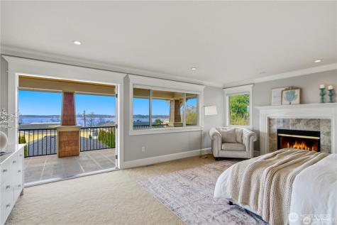 217 7th Avenue W Kirkland WA 98033