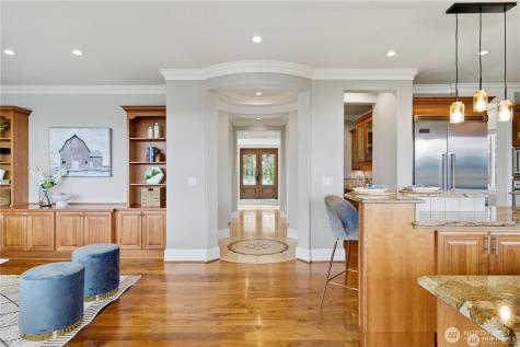 217 7th Avenue W Kirkland WA 98033