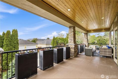 217 7th Avenue W Kirkland WA 98033