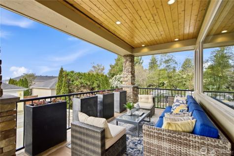 217 7th Avenue W Kirkland WA 98033