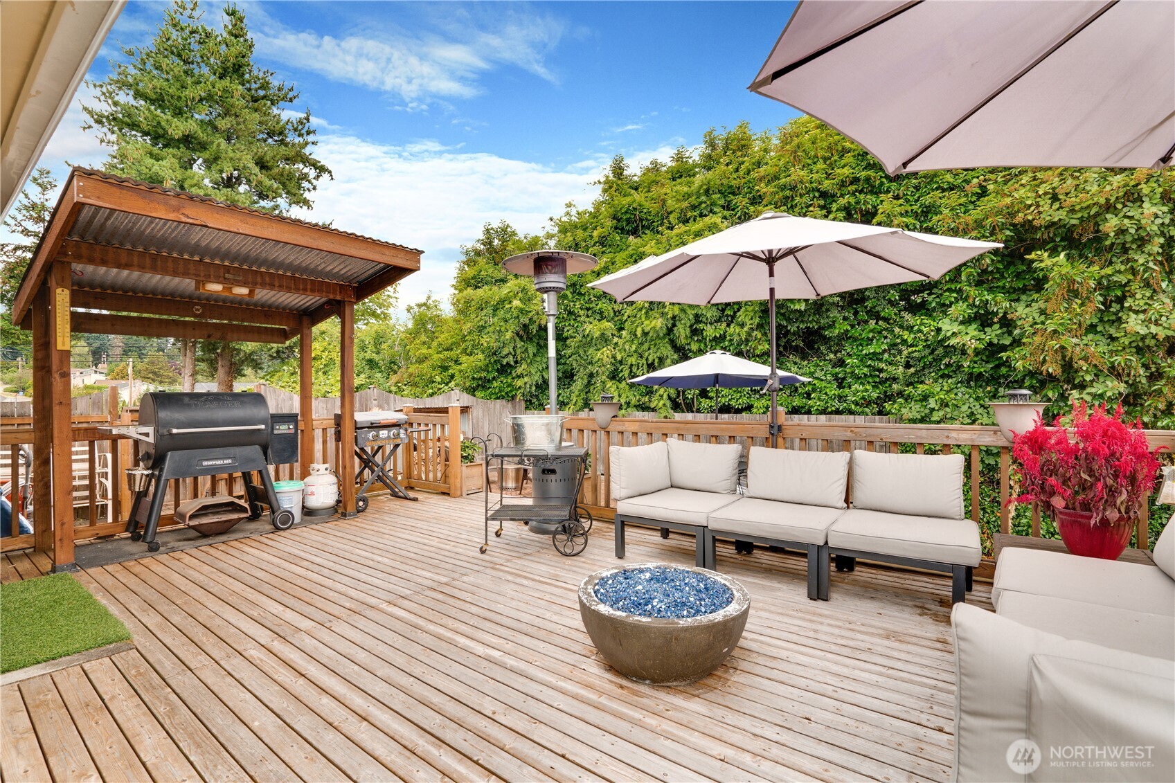8603 Woodland Avenue E Puyallup WA 98371
