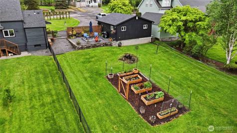 121 S Vista Way Kelso WA 98626