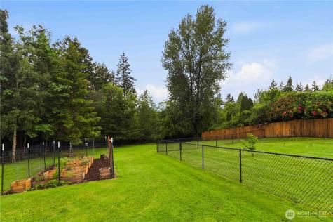 121 S Vista Way Kelso WA 98626