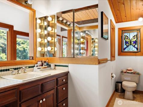 6418 E Mercer Way Mercer Island WA 98040