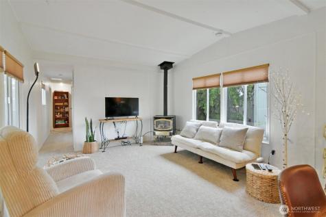 13320 Highway 99 Everett WA 98204