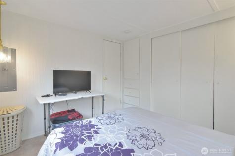 13320 Highway 99 Everett WA 98204