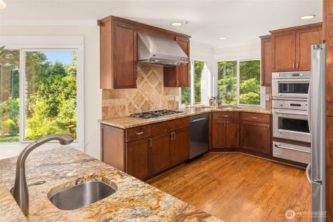 2513 265th Avenue NE Redmond WA 98053