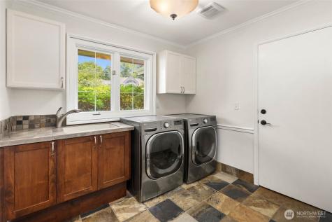 2513 265th Avenue NE Redmond WA 98053