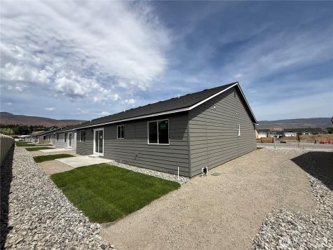 186 Salmon Drive Wenatchee WA 98801